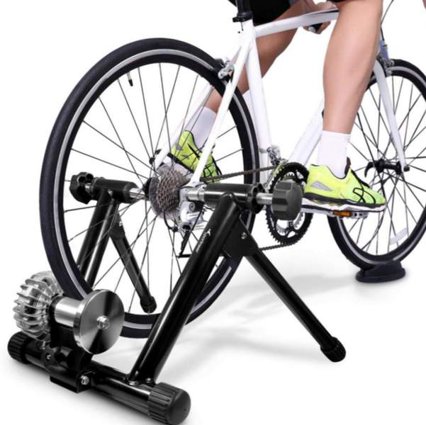 Bicicleta amb exercici amb generador