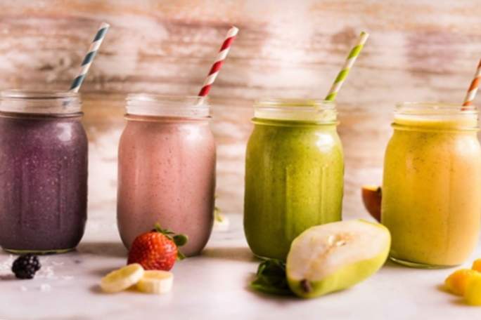 Cura de vitamine cu sucuri & smoothie-uri – provocarea de 5 zile | The Smart Cuisine