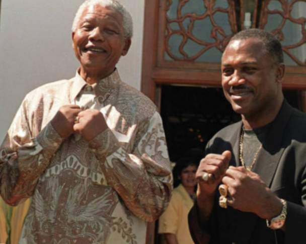 Nelson Mandela y Joe Fraser