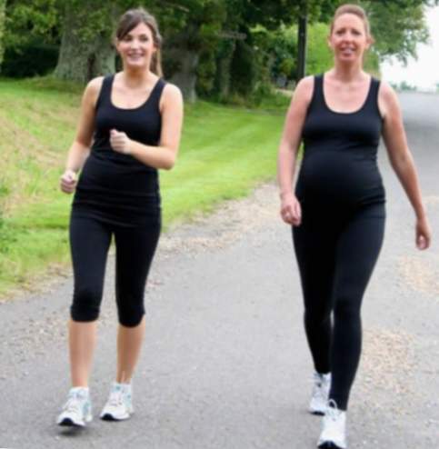 Los beneficios de caminar para que las mujeres pierdan peso