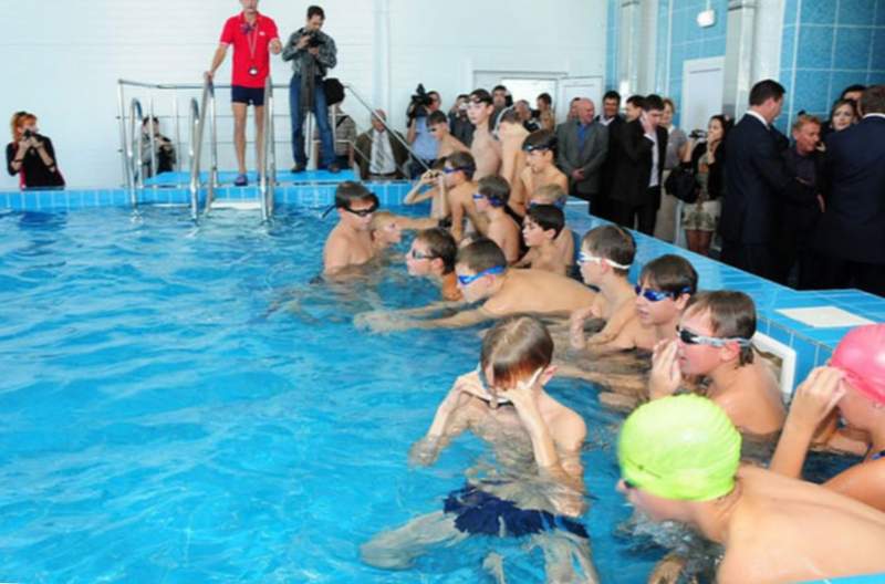 aniversario de la piscina saratov