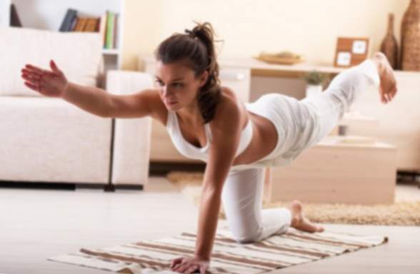 como hacer yoga en casa para principiantes