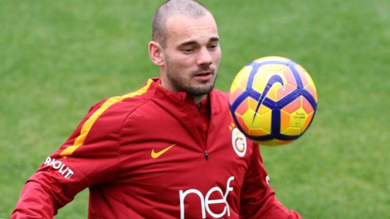 Wesley Sneijder, campeón turco con Galatasaray
