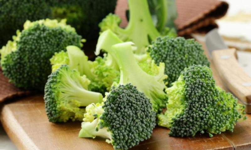 broccoli va ajuta să pierdeți în greutate