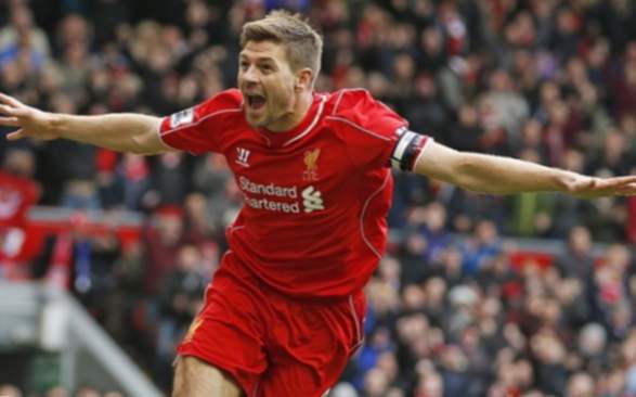Gerrard celebra un gol